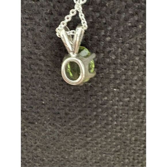Green Peridot Necklace and Earring Set, NEW, Handmade, 18” - Picture 4 of 7